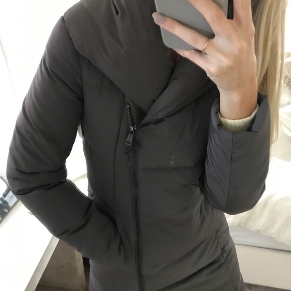 Cole Haan puffer - Picture 5 of 8